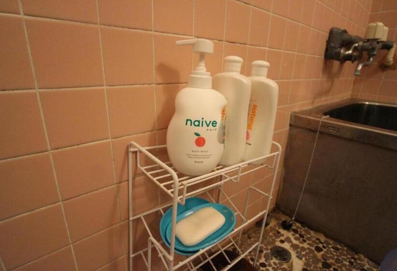 غرفة قياسية رباعية حمام مشترك, Ohanabatake