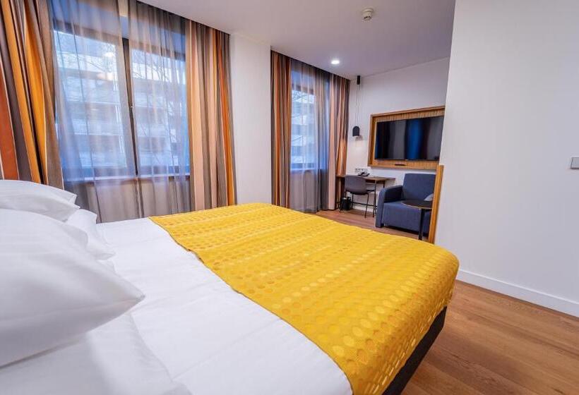 Camera Deluxe, Hestia Hotel Kentmanni