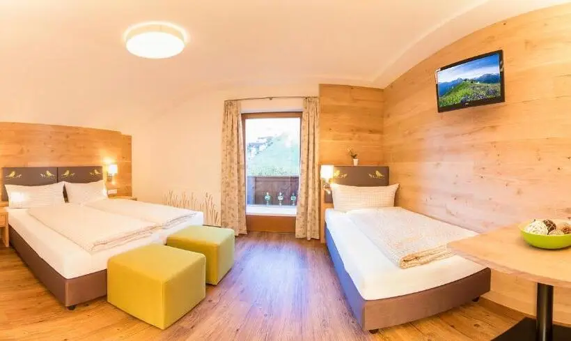 Standard Kolmen Hengen Huone, Pension Sonnleitn