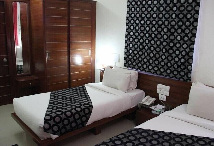 Quarto Deluxe, Highsky   Outer Ring Road