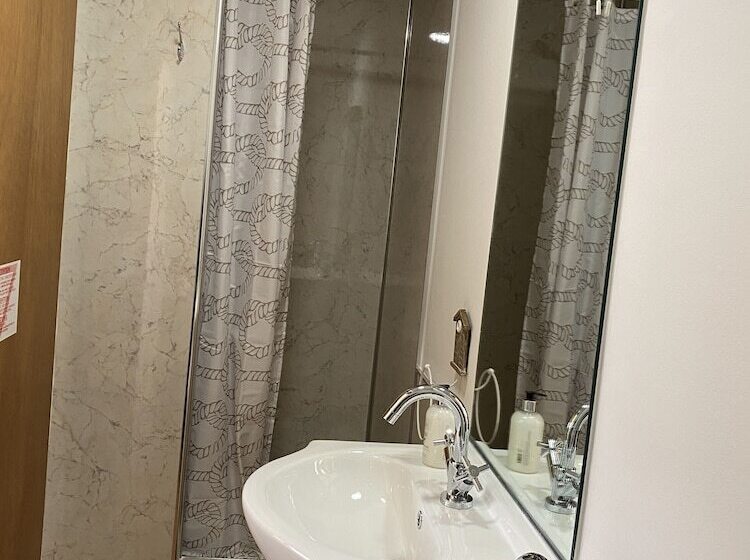 Номер Стандарт Индивидуальный, Garden Park Guest House