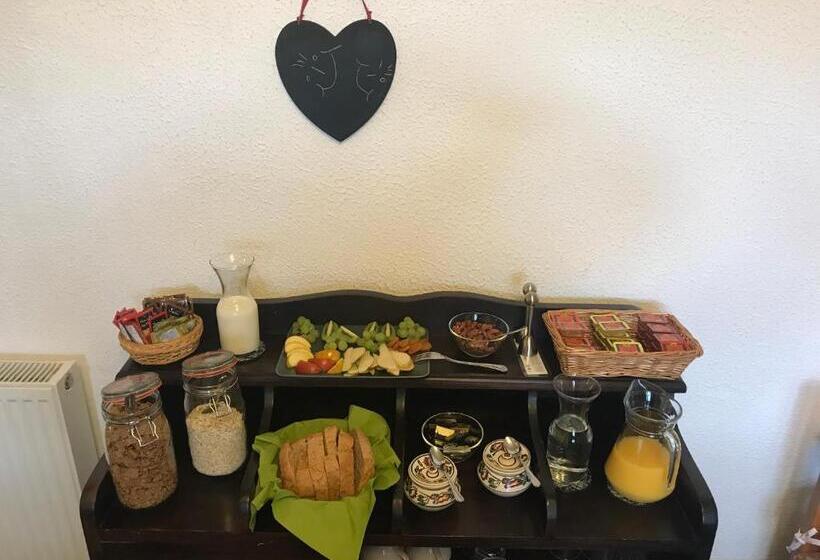 Стандартный Номер Кровать Кинг, Garden Park Guest House