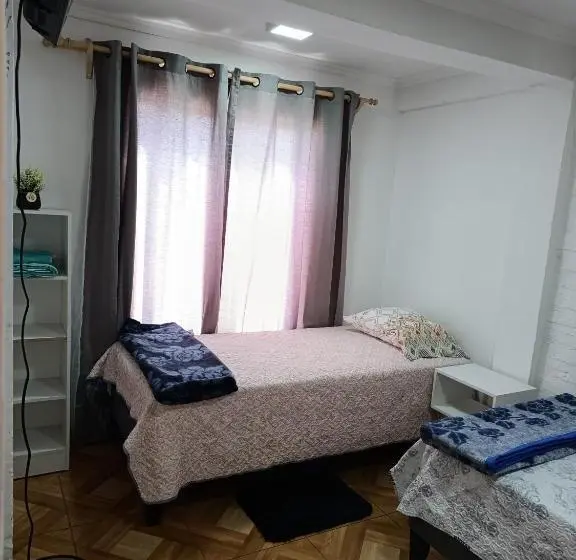 اتاق لوکس, Hostal Familiar S&g