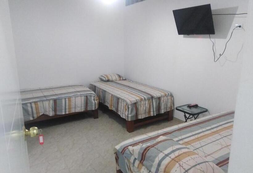 اتاق ساده سه‌ نفره, Olas Inn