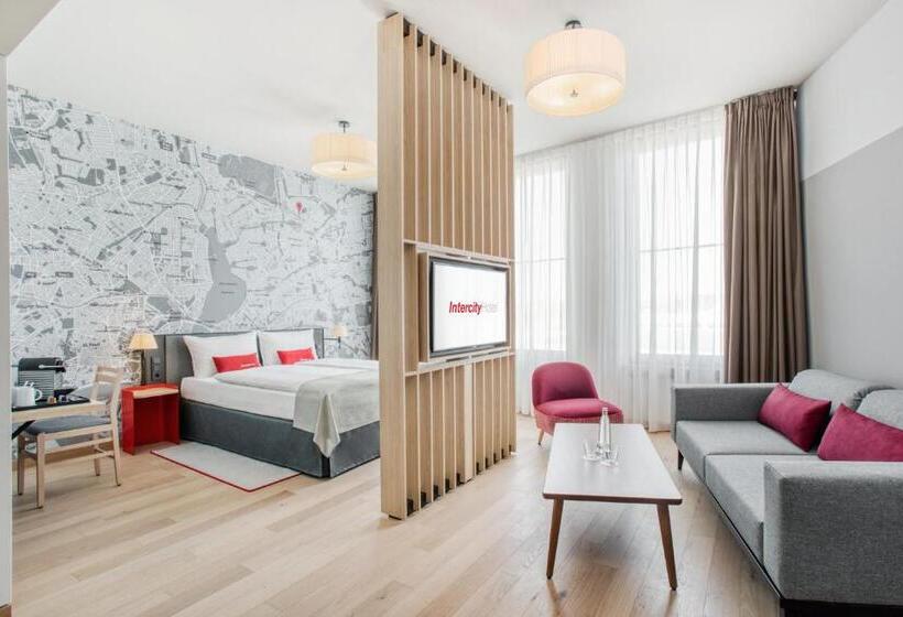 标准工作室, Intercityhotel Hamburg Barmbek