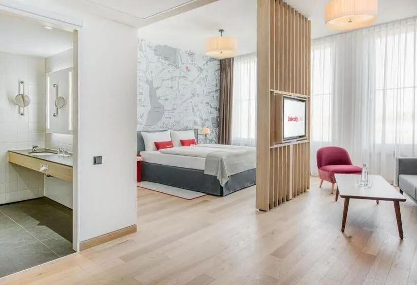 Standard-studio, Intercityhotel Hamburg Barmbek