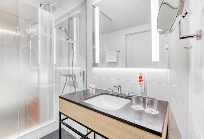 标准工作室, Intercityhotel Hamburg Barmbek