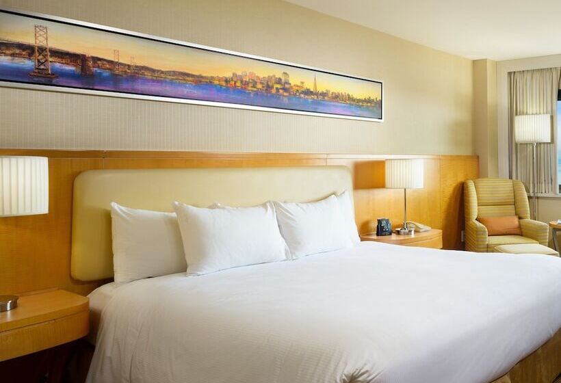 Номер Deluxe Кровать Кинг, Hilton San Francisco Airport Bayfront