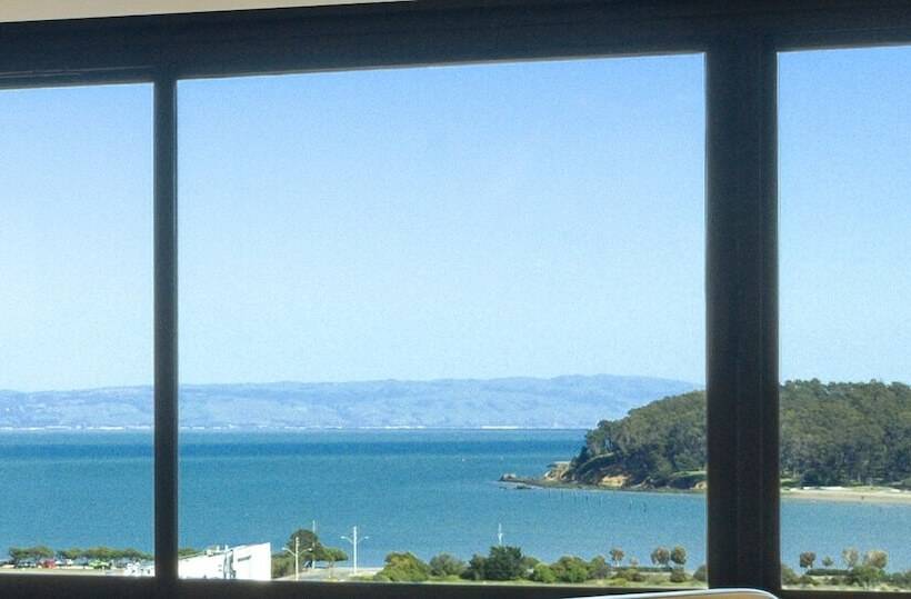 Люкс Кровать Кинг, Hilton San Francisco Airport Bayfront