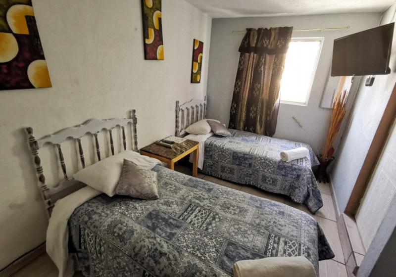 غرفة قياسية سرير كينج, Lantern Inn & Suites  Sarasota