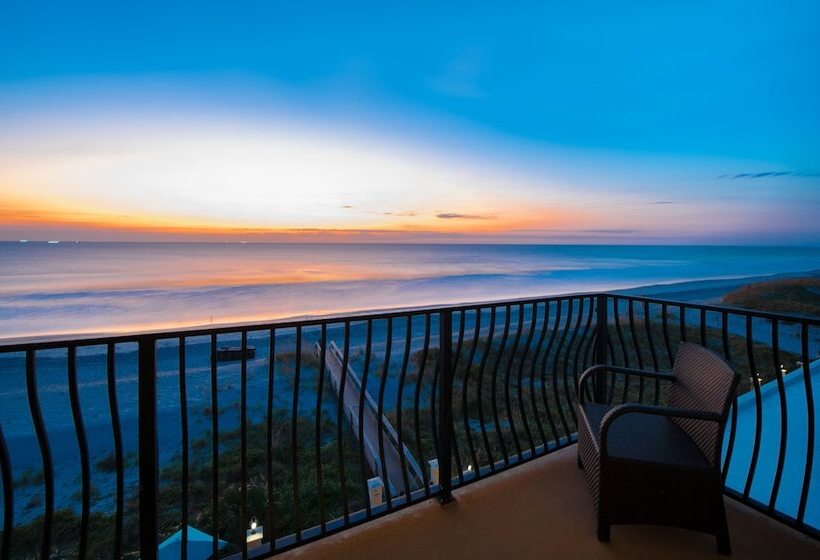 غرفة سوبيريور مطلّة علي البحر مزودة بشُرفة, One Ocean Resort And Spa