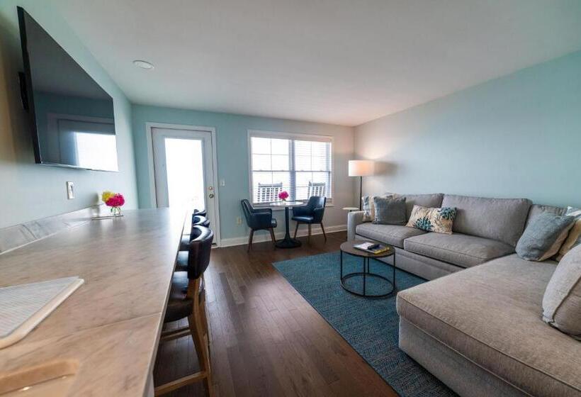 شقة غرفة نوم واحدة مزودة بشُرفة, Sandpiper Beach Club