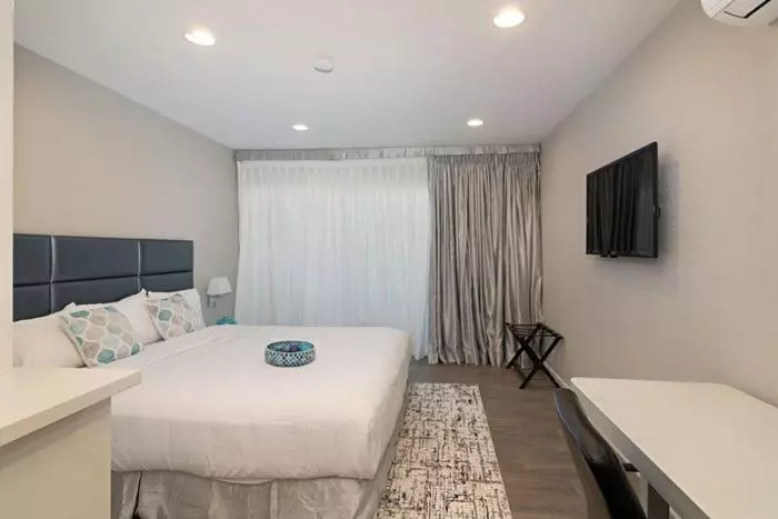 اتاق استاندارد با تخت بزرگ, Sands Of La Jolla