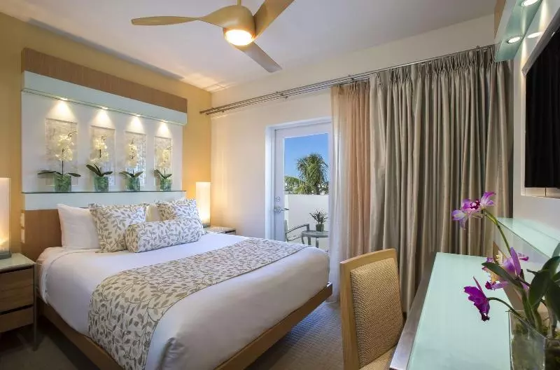 سوئیت دلوکس 2 خوابه, Santa Maria Suites Resort