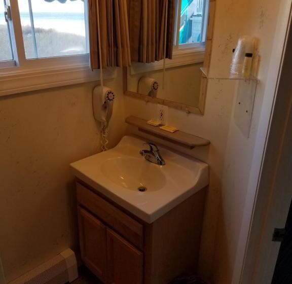 标准工作室, Sea Cliff House Motel