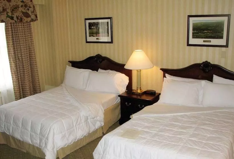 ２ダブルベッドのスタンダードルーム, Shawnee Inn And Golf Resort