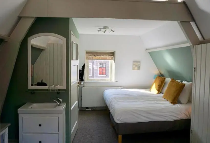 اتاق پنت هاوس, Logement Petit Beijers