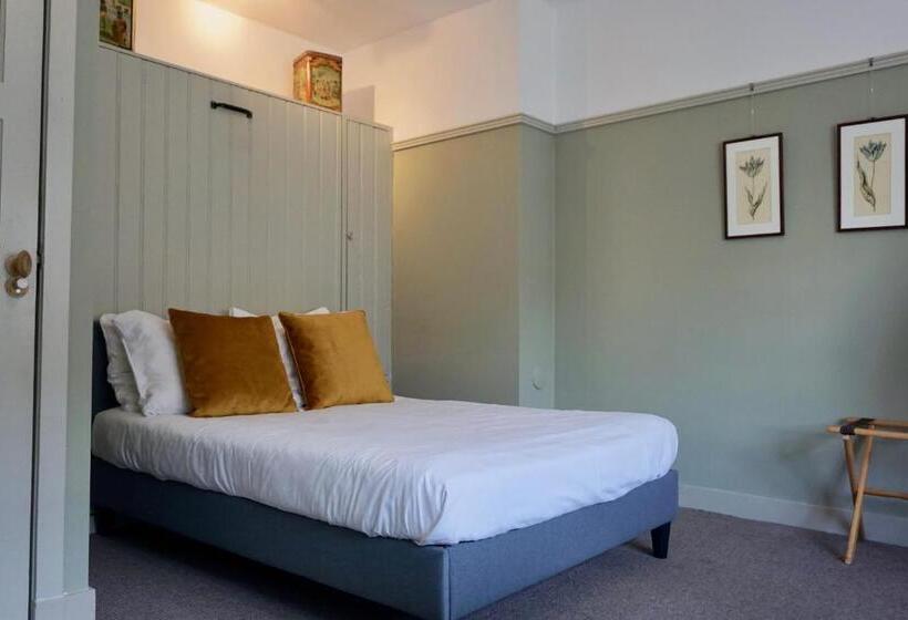 غرفة قياسية مزوَّدة بشُرفة, Logement Petit Beijers