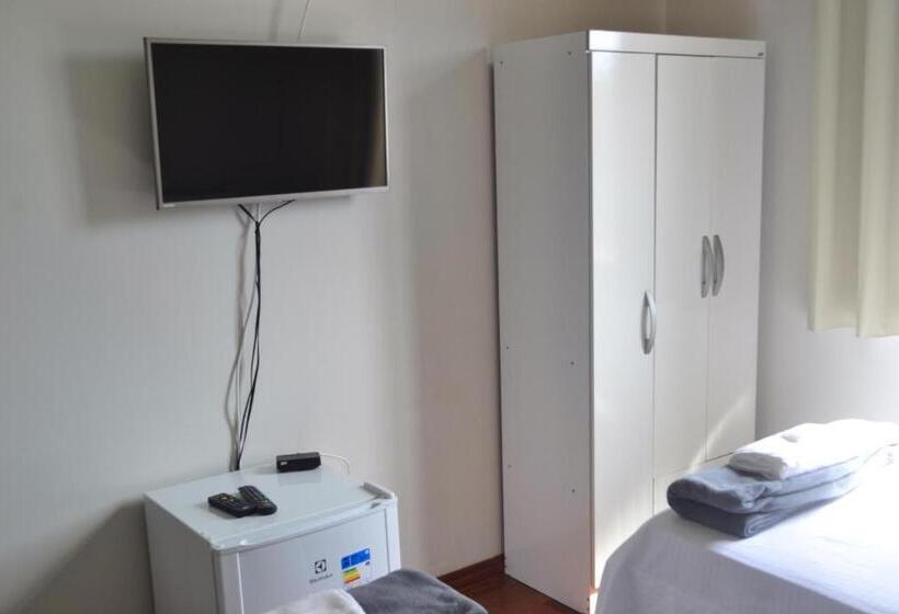 اتاق راحتی سه تخته, Hospedagem Solar Do Rosário