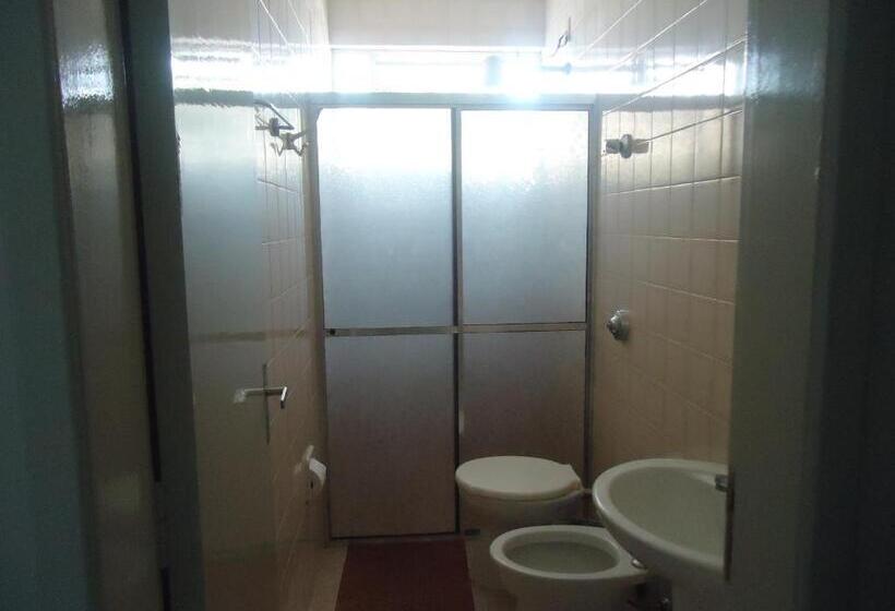 اتاق استاندارد سه نفره, Hospedagem Solar Do Rosário