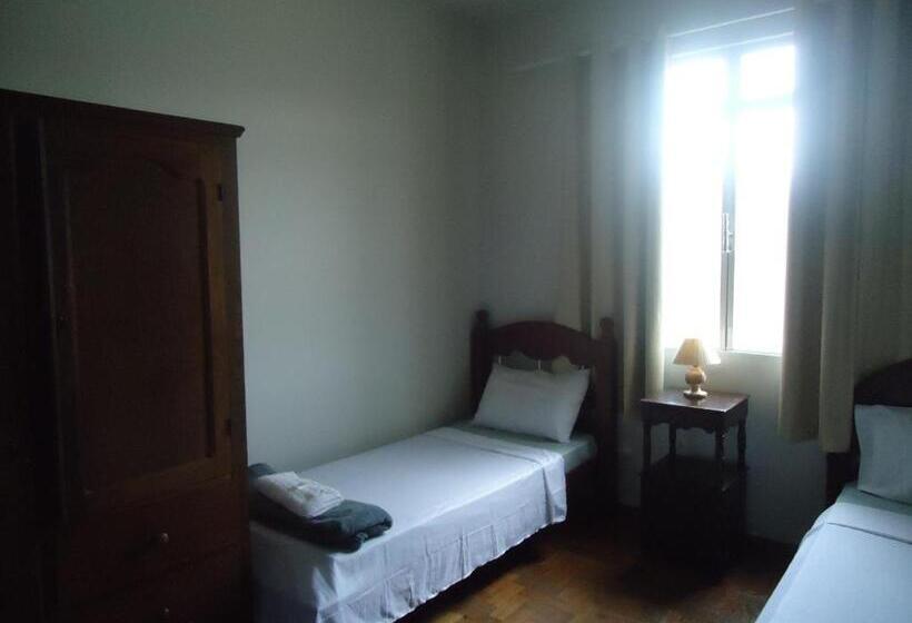 اتاق استاندارد سه نفره, Hospedagem Solar Do Rosário