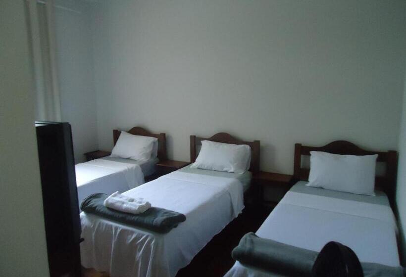 اتاق استاندارد سه نفره, Hospedagem Solar Do Rosário