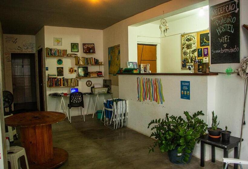 اتاق خانوادگی با سرویس بهداشتی مشترک, Puleiro Hostel