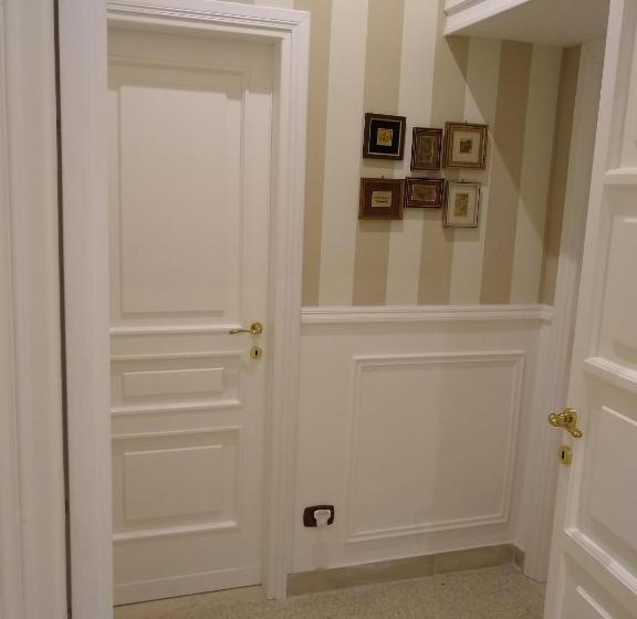 سوییت جونیور با چشم‌انداز دریا, La Finestra Sul Mare