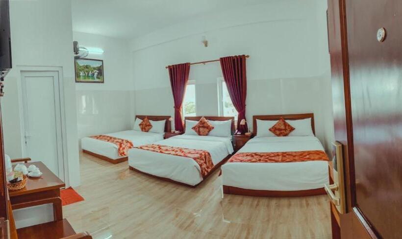 اتاق استاندارد سه نفره, Khách Sạn Mỹ Ngọc