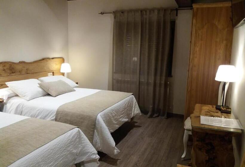 חדר משפחתי, Rural El Yunque