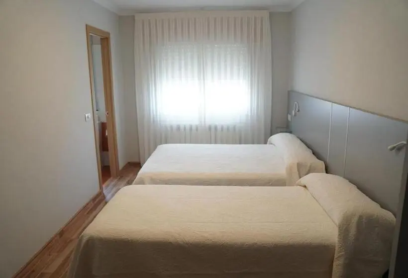 اتاق استاندارد, Pension Perez