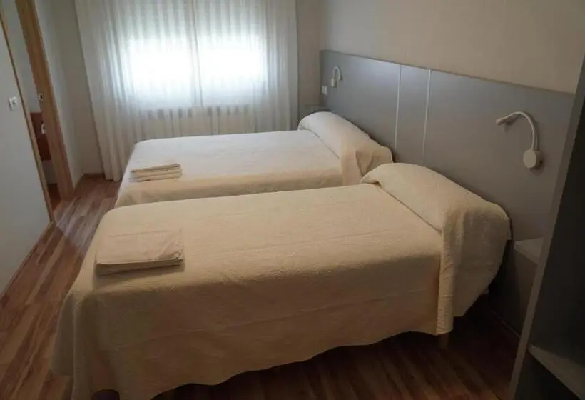 اتاق استاندارد, Pension Perez