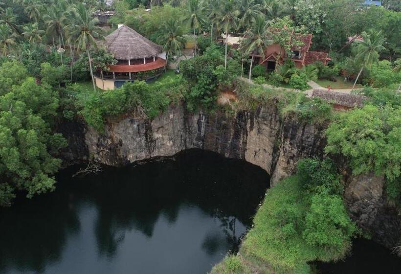 ویلای 1 خوابه, Amara Ayurveda Retreat  Overlooking Evergreen Western Ghats An Ecologically Sustainable Living Space