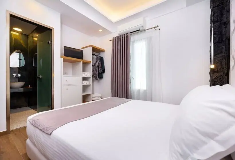 اتاق لوکس, Deluxe Suites Santorini