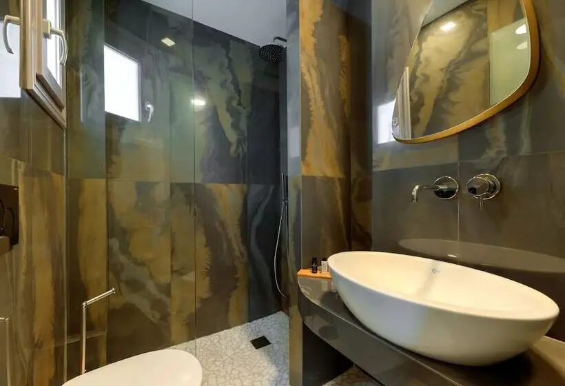 اتاق اجرایی با چشمانداز دریا, Deluxe Suites Santorini