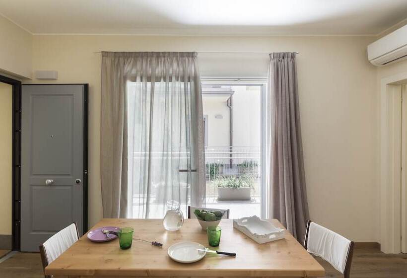 سوییت جونیور با بالکن, Agave In Citta