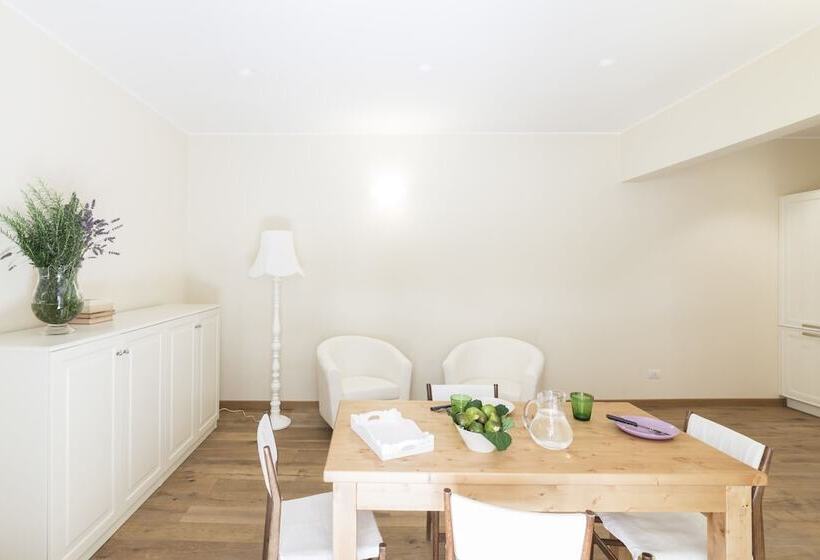 سوییت جونیور با بالکن, Agave In Citta