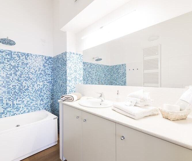 سوئیت با وان آب گرم, Agave In Citta