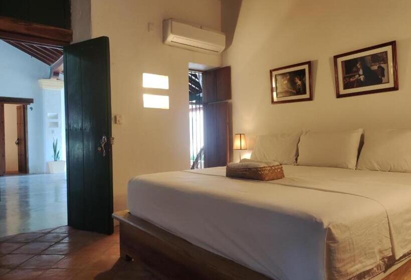 غرفة قياسية, Nieto Mompox, Ubicado En El Corazón Del Centro Histórico, Frente Al Rio Magdalena En Zona De Malecón