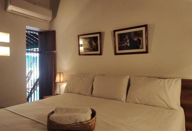 غرفة قياسية, Nieto Mompox, Ubicado En El Corazón Del Centro Histórico, Frente Al Rio Magdalena En Zona De Malecón