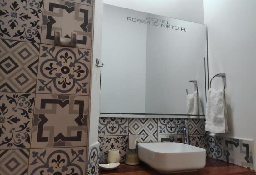 غرفة قياسية, Nieto Mompox, Ubicado En El Corazón Del Centro Histórico, Frente Al Rio Magdalena En Zona De Malecón