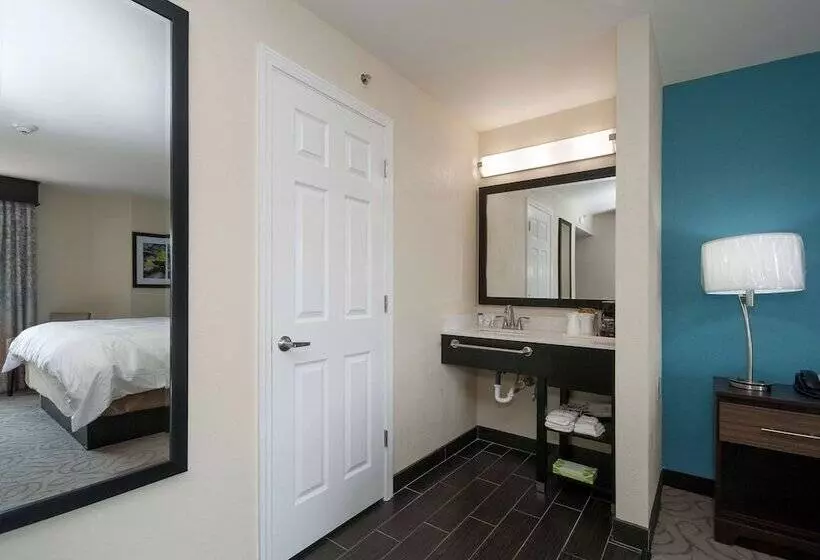 ２ダブルベッドのスタンダードルーム, Best Western Travelers Rest/greenville