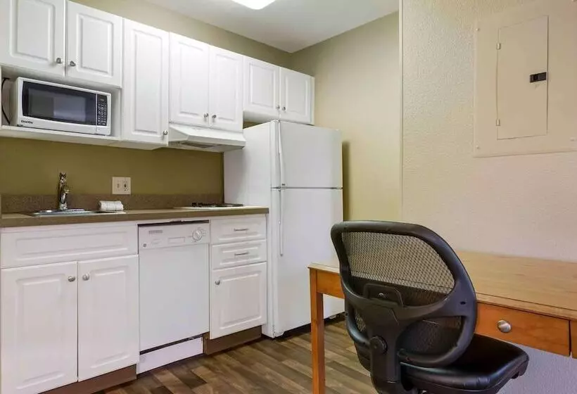 デラックススタジオ, Extended Stay America Select Suites   Atlanta   Perimeter   Peachtree Dunwoody