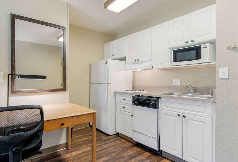 Студия Deluxe, Extended Stay America Select Suites Atlanta Perimeter Peachtree Dunwoody