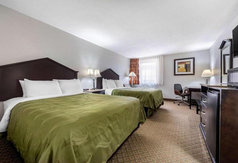 اتاق استاندارد, Quality Inn Fort Wayne