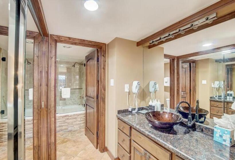 １ベッドルームのデラックスアパートメント, Silver King By All Seasons Resort Lodging