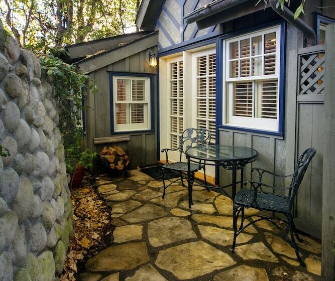 בית, חדר שינה 1, Simpson House Inn