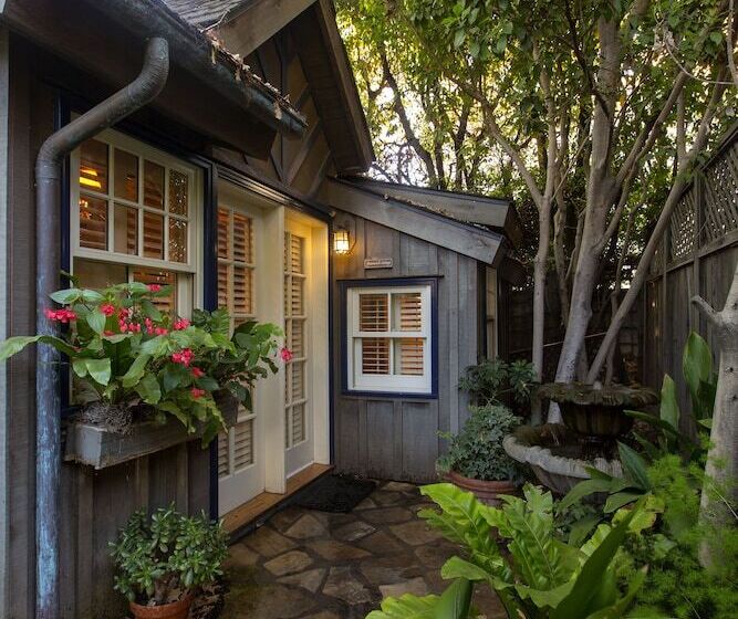 בית, חדר שינה 1, Simpson House Inn