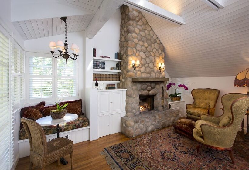 בית, חדר שינה 1, Simpson House Inn