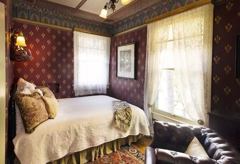 اتاق استاندارد با تخت دوبل, Simpson House Inn